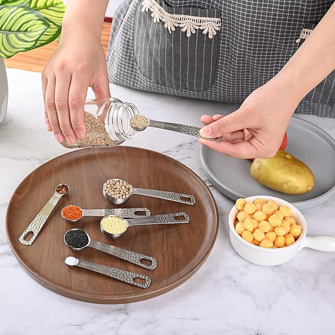 Measuring Spoons Set, 18/8 Stainless Steel Measuring Spoons Set for Dry&Liquid, Metal Metric & US Measuring Spoon with 1 Leveler and Locking Ring for Kitchen & Baking