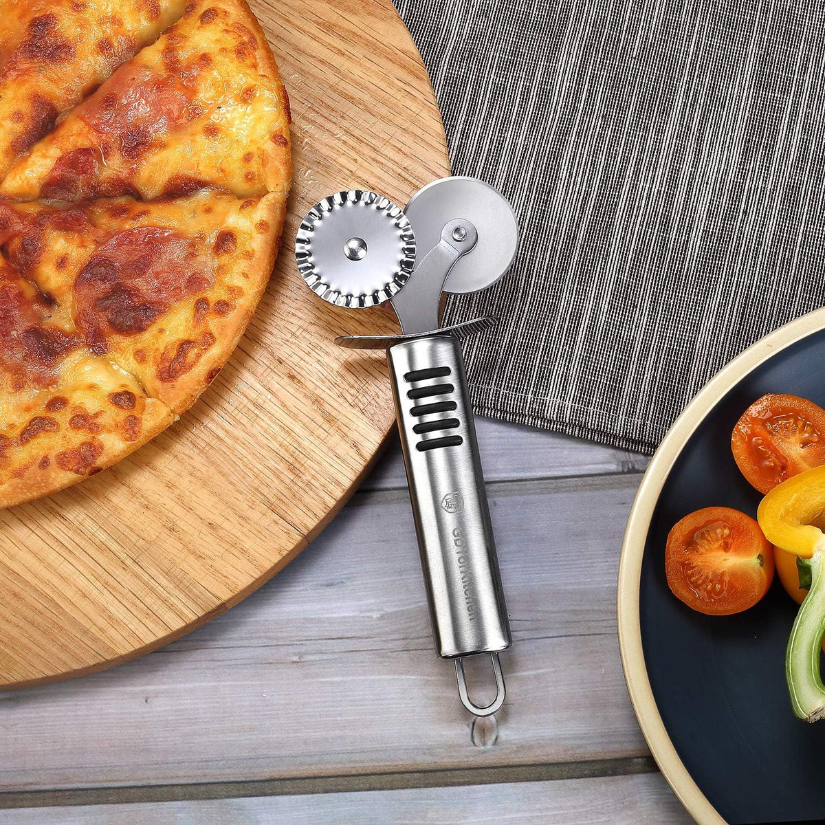 Pizza Cutter Set Stainless Steel Kitchen Gadget Set (6 PCS Set) - Includes Pizza Cutter Wheel, Chocolate & Cheese Grater, Serrated Pie & Cake Server, Garlic Press, Free Brush and Bonus Oven Mitt